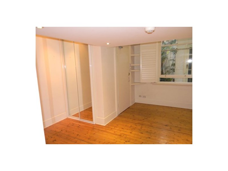 23 East Crescent St, Mcmahons Point NSW 2060