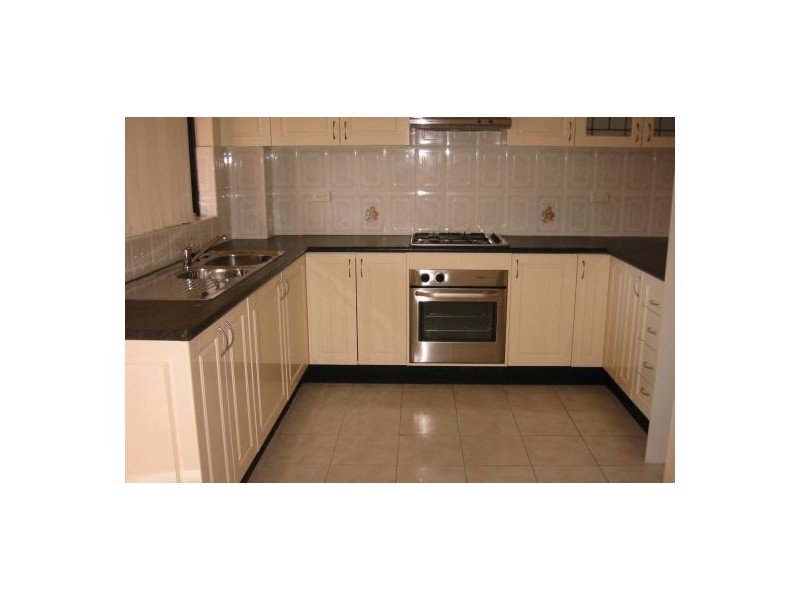 13 Melanie St, Bankstown NSW 2200