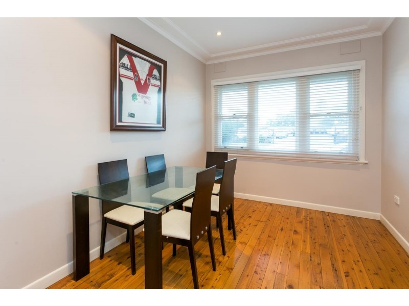 4 Fourth Avenue, Rutherford NSW 2320