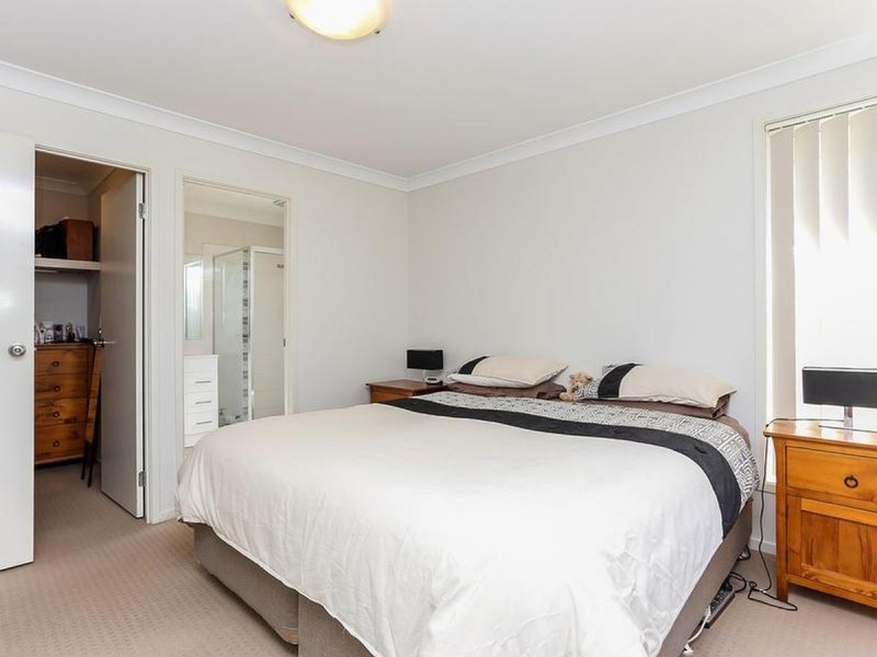 21 Fonda Avenue, Rutherford NSW 2320