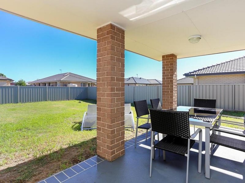 21 Fonda Avenue, Rutherford NSW 2320