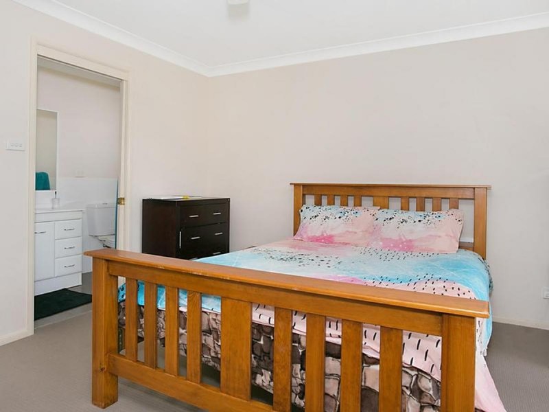 9 Dominic Cove, Rutherford NSW 2320
