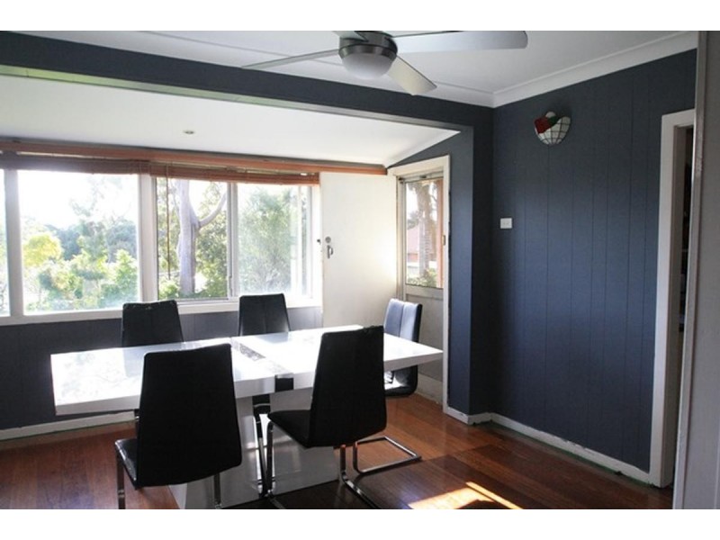 5 George Street, East Maitland NSW 2323