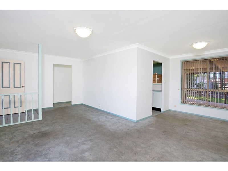 13 Correa Close, Aberglasslyn NSW 2320