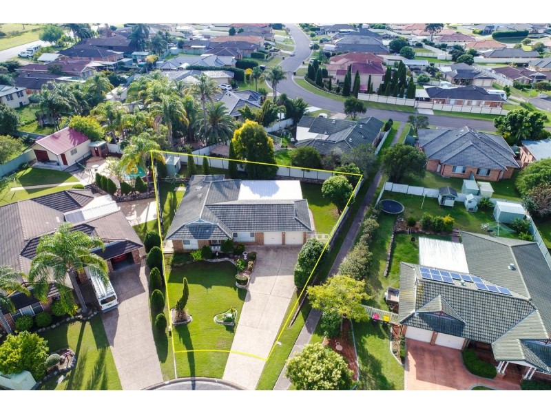 13 Correa Close, Aberglasslyn NSW 2320