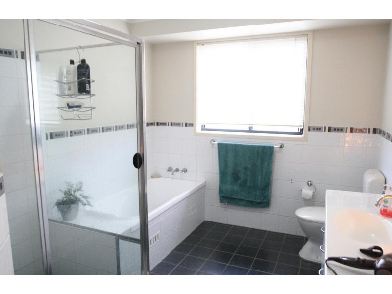 14 Hibiscus Crescent, Aberglasslyn NSW 2320