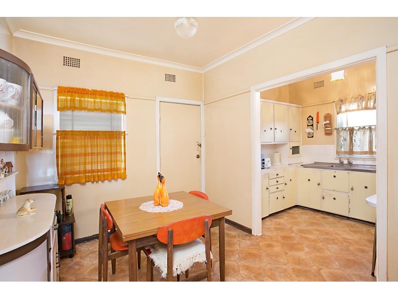 7 Kenneth Street, East Maitland NSW 2323