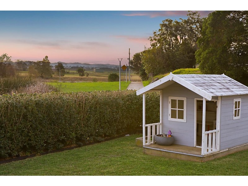 21 Laurie Drive, Raworth NSW 2321