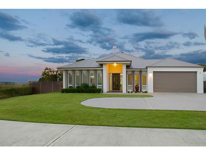 21 Laurie Drive, Raworth NSW 2321