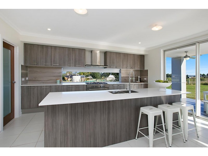 14 Orlando Close, Windella NSW 2320