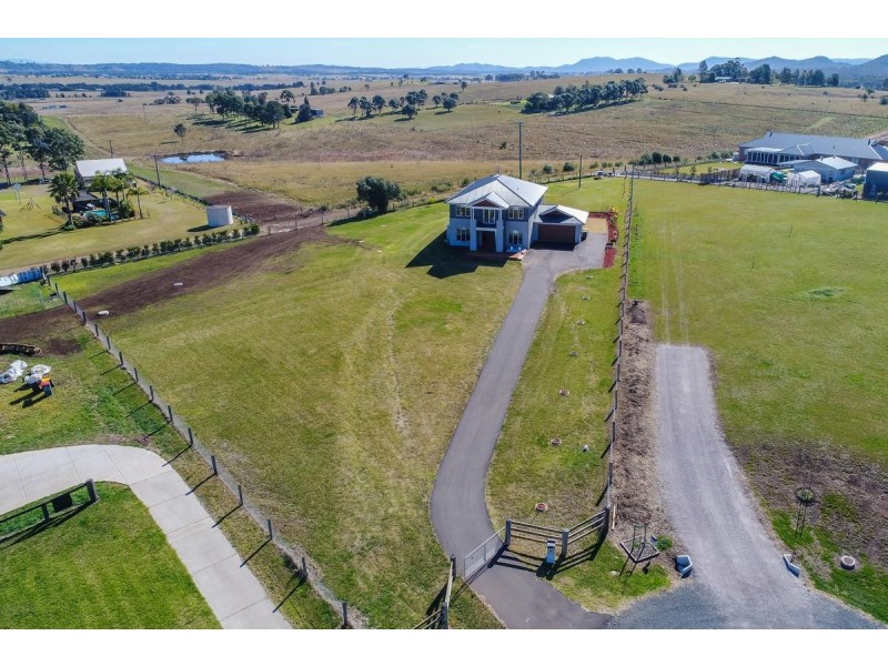 14 Orlando Close, Windella NSW 2320