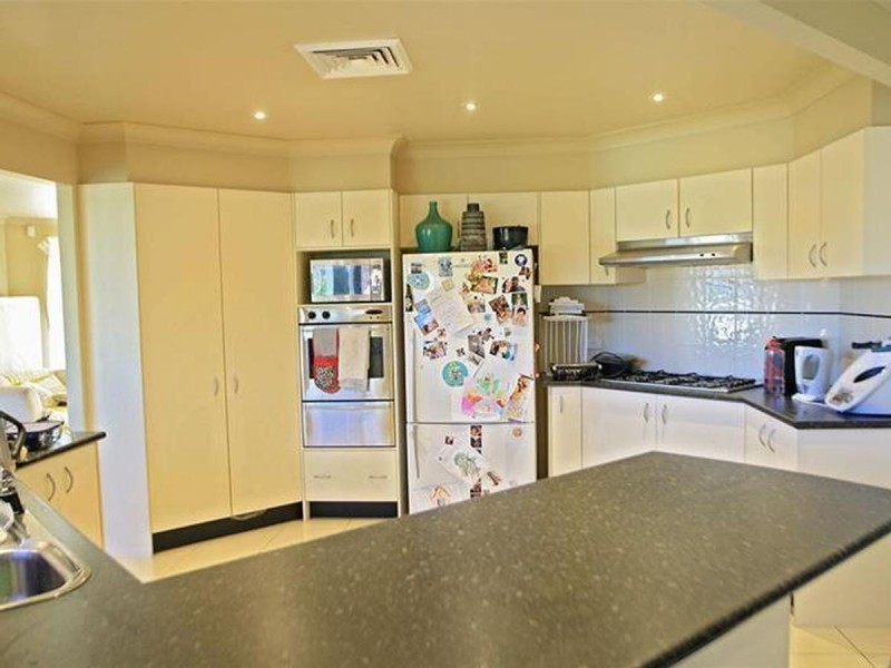 13 Caitlin Close, Bolwarra Heights NSW 2320