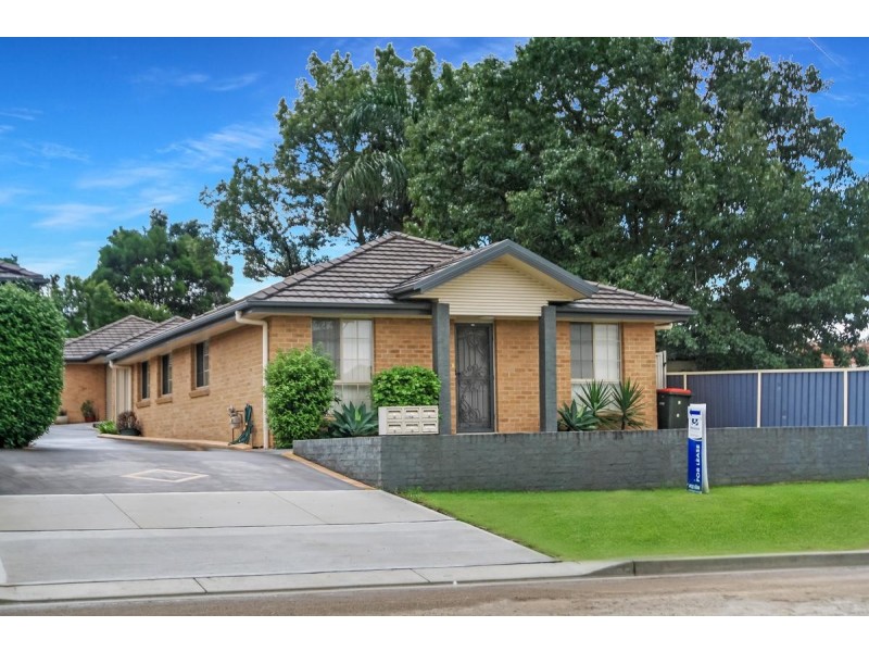 1/61 Gillies Street, Rutherford NSW 2320