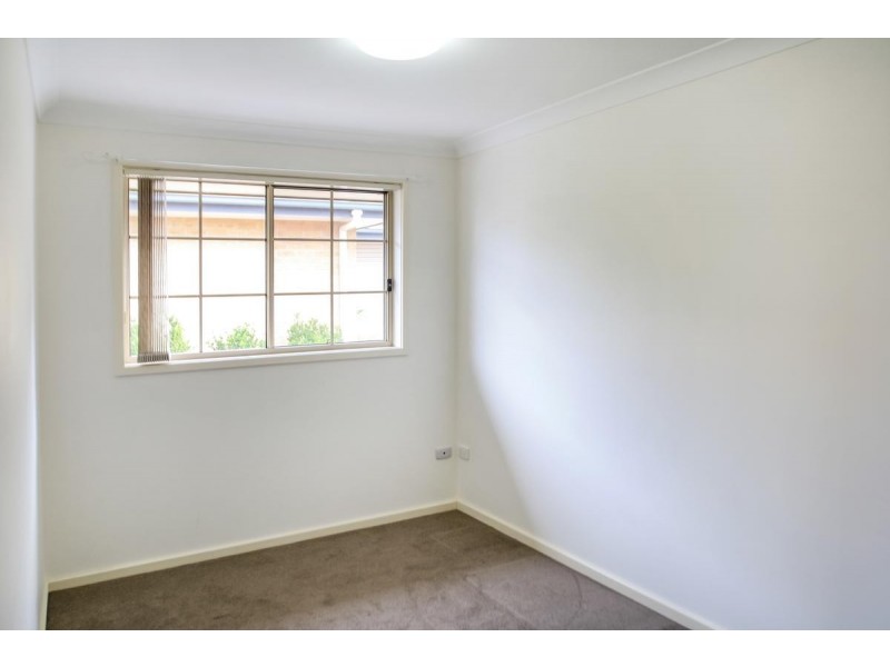 1/61 Gillies Street, Rutherford NSW 2320