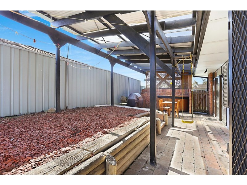 48 Ferraby Drive, Metford NSW 2323