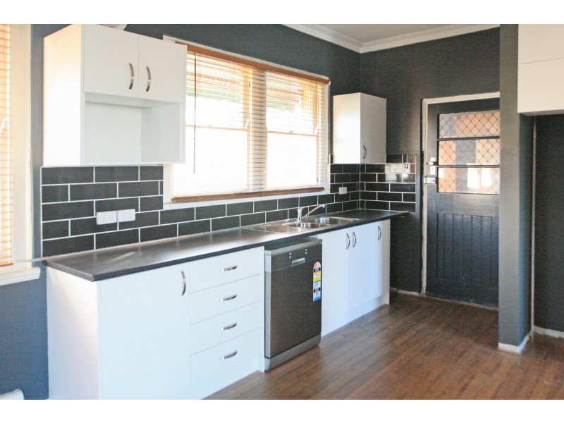 243 New England Highway, Rutherford NSW 2320