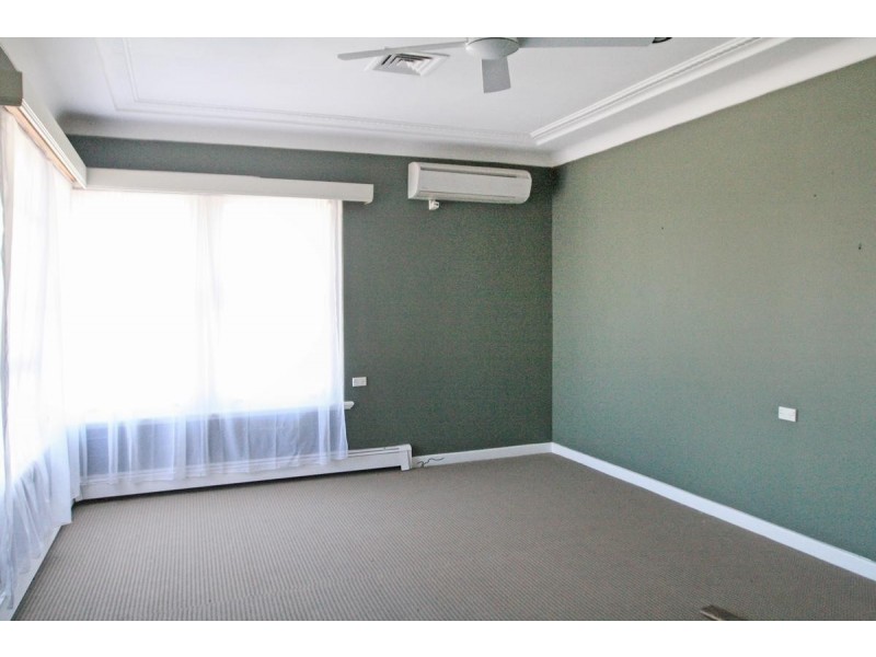 243 New England Highway, Rutherford NSW 2320