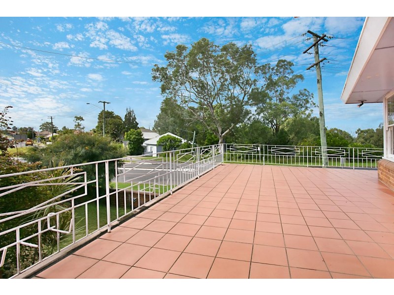 243 New England Highway, Rutherford NSW 2320