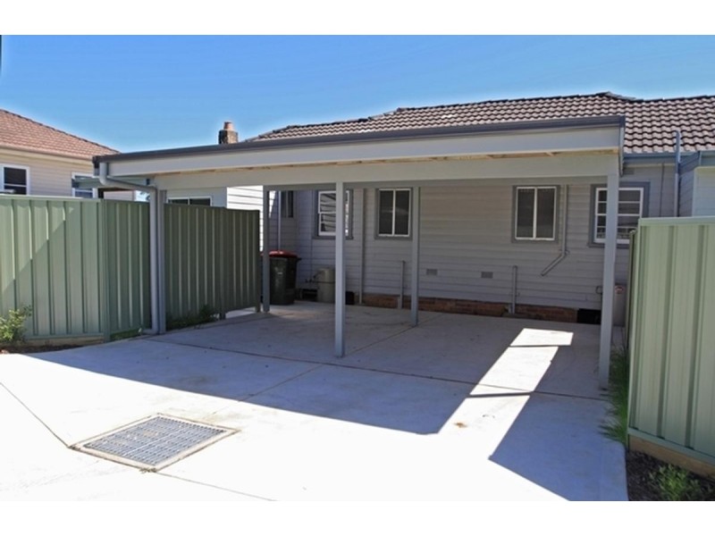 B/82 Gillies Street, Rutherford NSW 2320