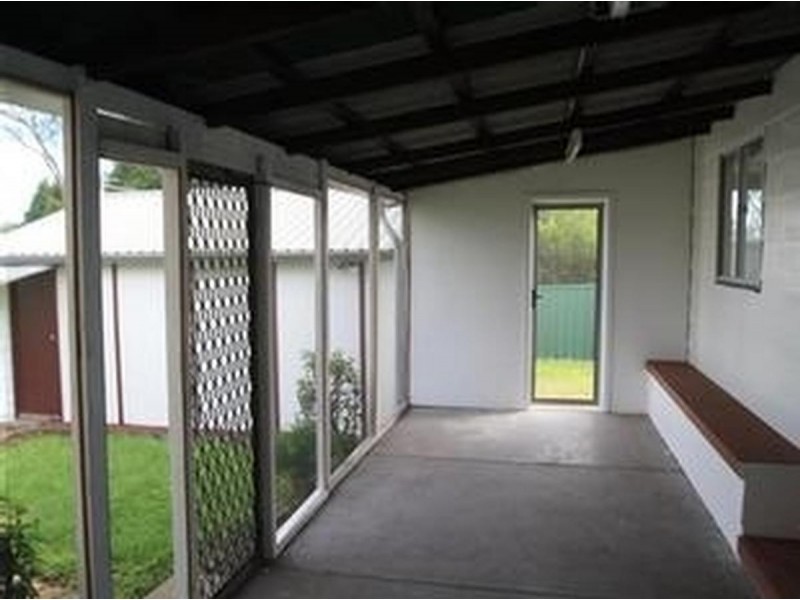 56 Anvil Street, Greta NSW 2334
