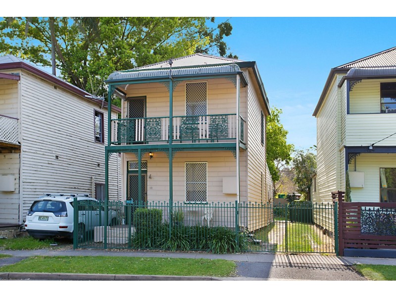 22 Anzac Street, South Maitland NSW 2320