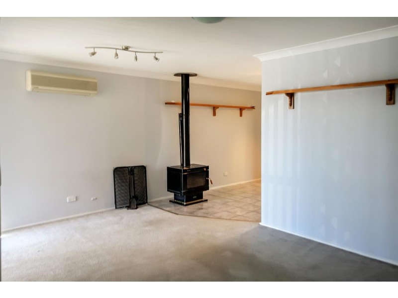 68 Waterbush Crescent, Woodberry NSW 2322