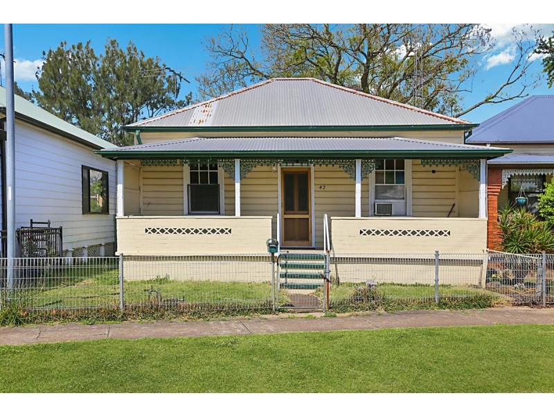 42 Carrington Street, Horseshoe Bend NSW 2320