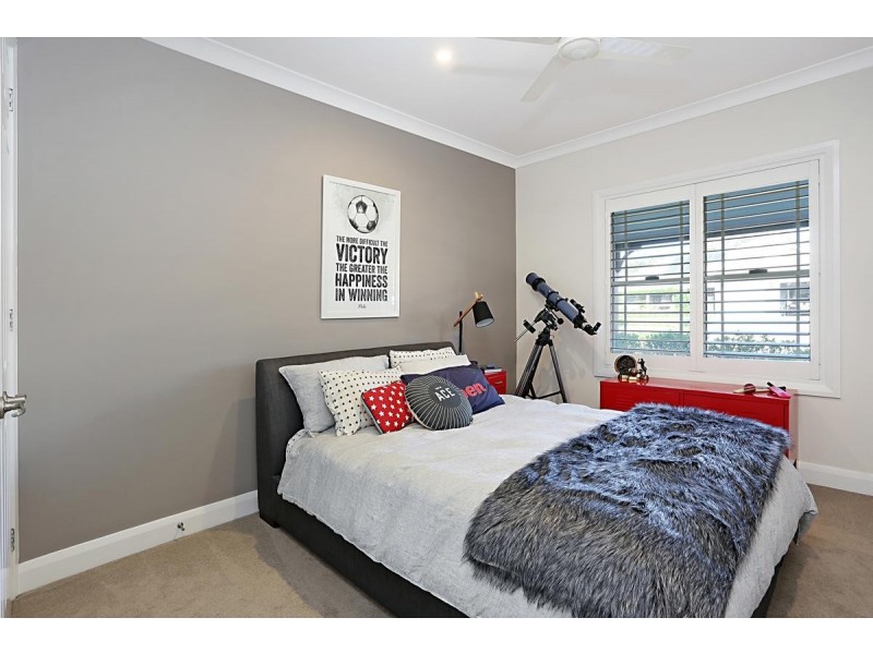 5 Amber Grove, Bolwarra Heights NSW 2320