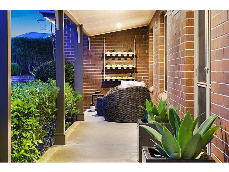 5 Amber Grove, Bolwarra Heights NSW 2320