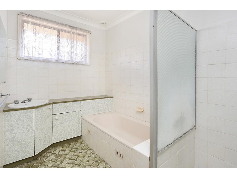 6 Dudley Close, Metford NSW 2323