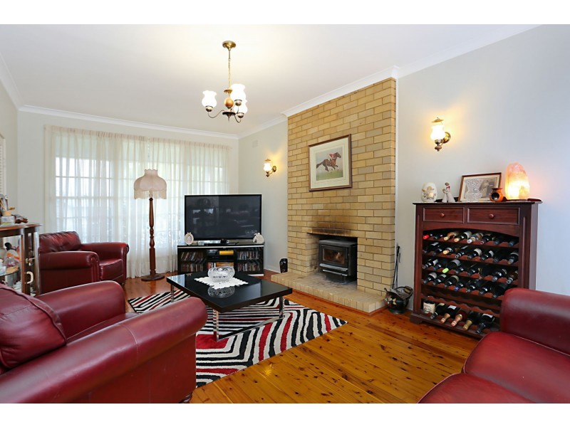 126 Paterson Road, Bolwarra NSW 2320