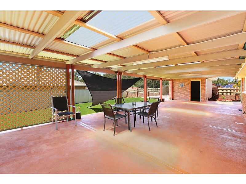 14 Budgeree Drive, Aberglasslyn NSW 2320