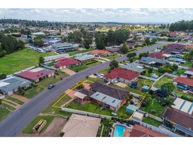 14 Budgeree Drive, Aberglasslyn NSW 2320