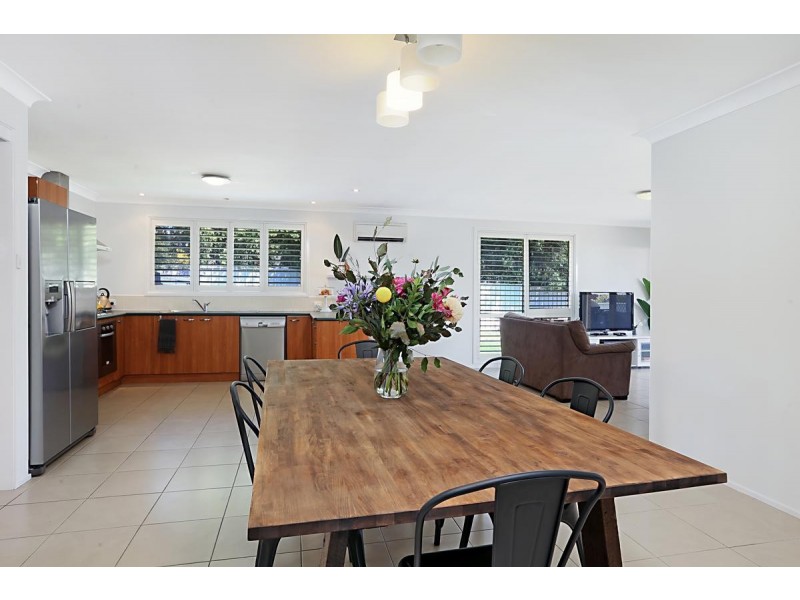 11 Douglas Close, Largs NSW 2320