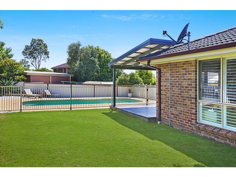 11 Douglas Close, Largs NSW 2320