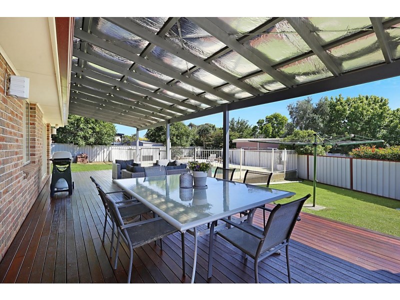 11 Douglas Close, Largs NSW 2320