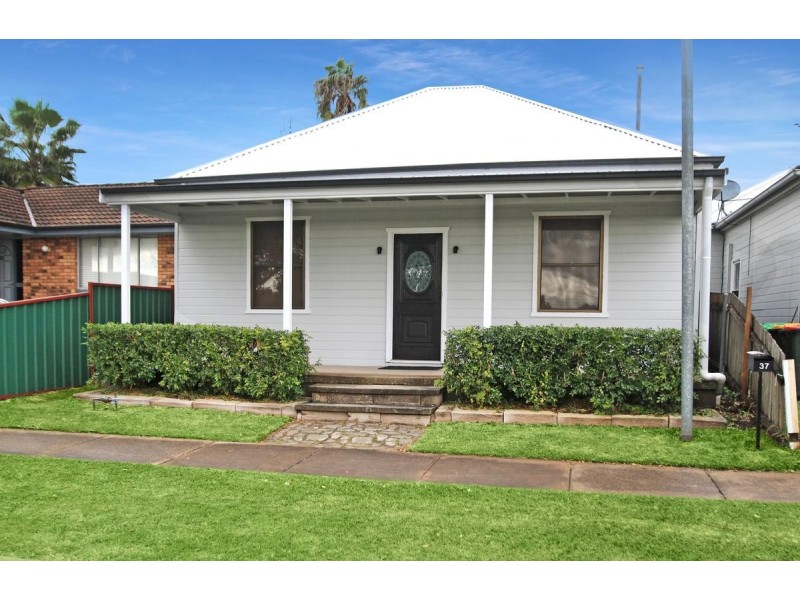 37 Swan Street, Morpeth NSW 2321
