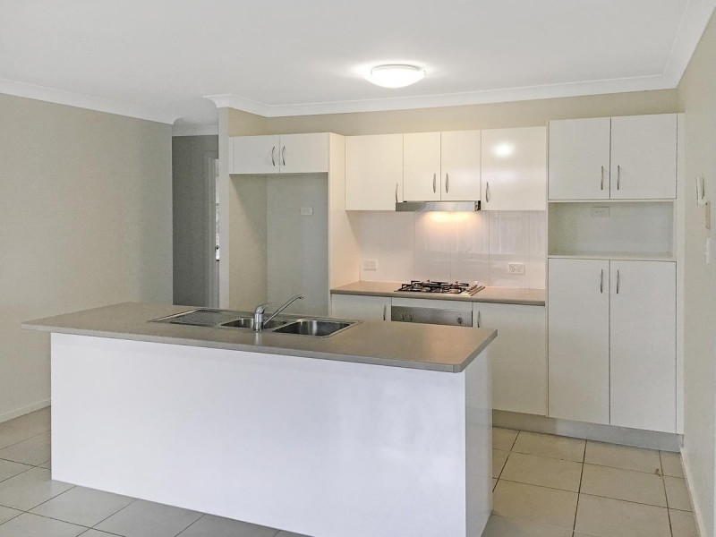 52 River Oak Avenue, Gillieston Heights NSW 2321