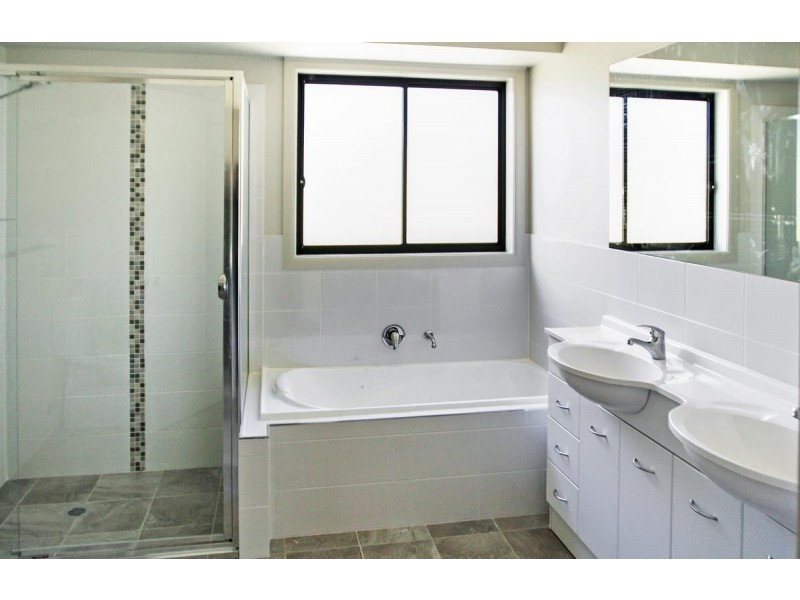 10 Vikki Avenue, Rutherford NSW 2320