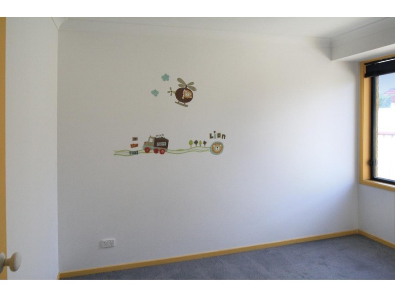 42 STREETON DRIVE, Metford NSW 2323