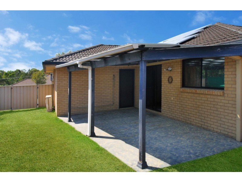 42 STREETON DRIVE, Metford NSW 2323