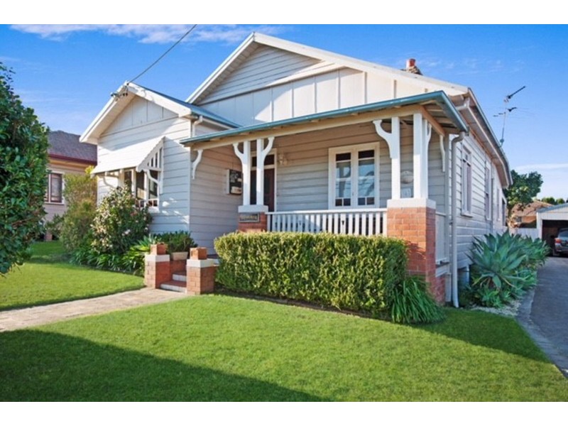 38 HUNTER STREET, East Maitland NSW 2323