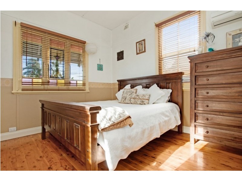 38 HUNTER STREET, East Maitland NSW 2323