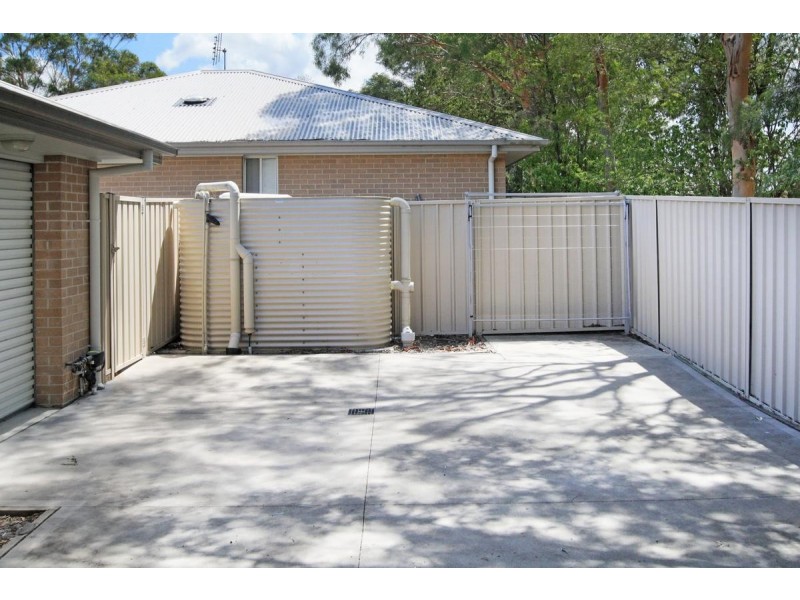 1/11 WINDERMERE ROAD, Lochinvar NSW 2321