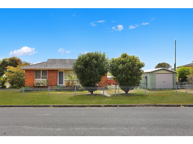 3 SEGENHOE STREET, Woodberry NSW 2322