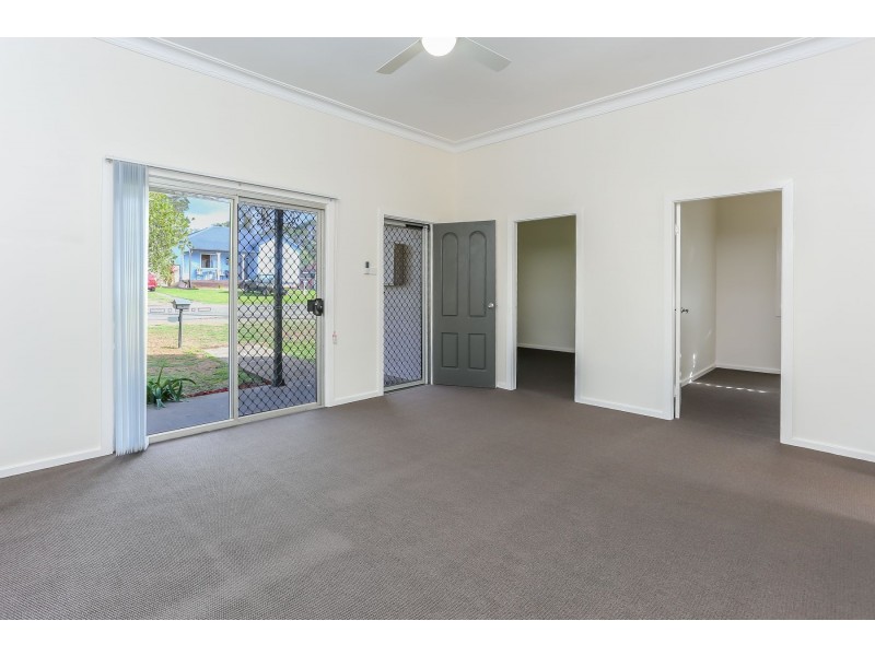 15 ADELAIDE STREET, Paxton NSW 2325