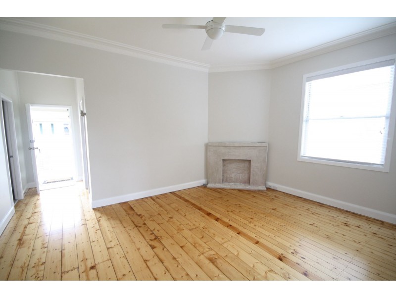 5 William Street, Telarah NSW 2320