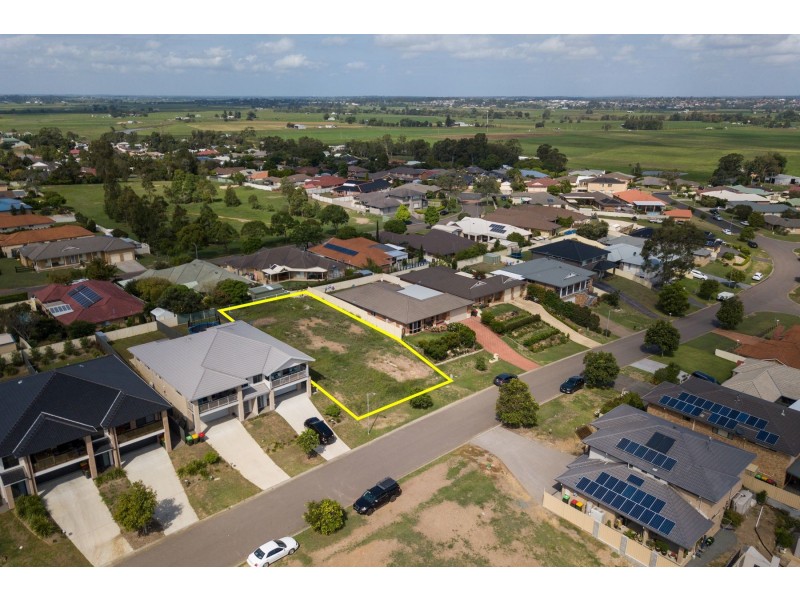 30 April Circuit, Bolwarra Heights NSW 2320