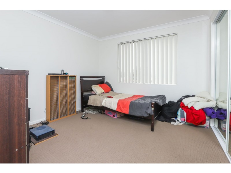 1/70 Weblands Street, Rutherford NSW 2320