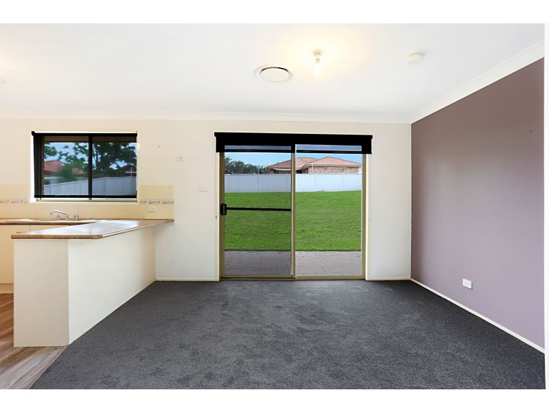 51 Denton Park Drive, Rutherford NSW 2320
